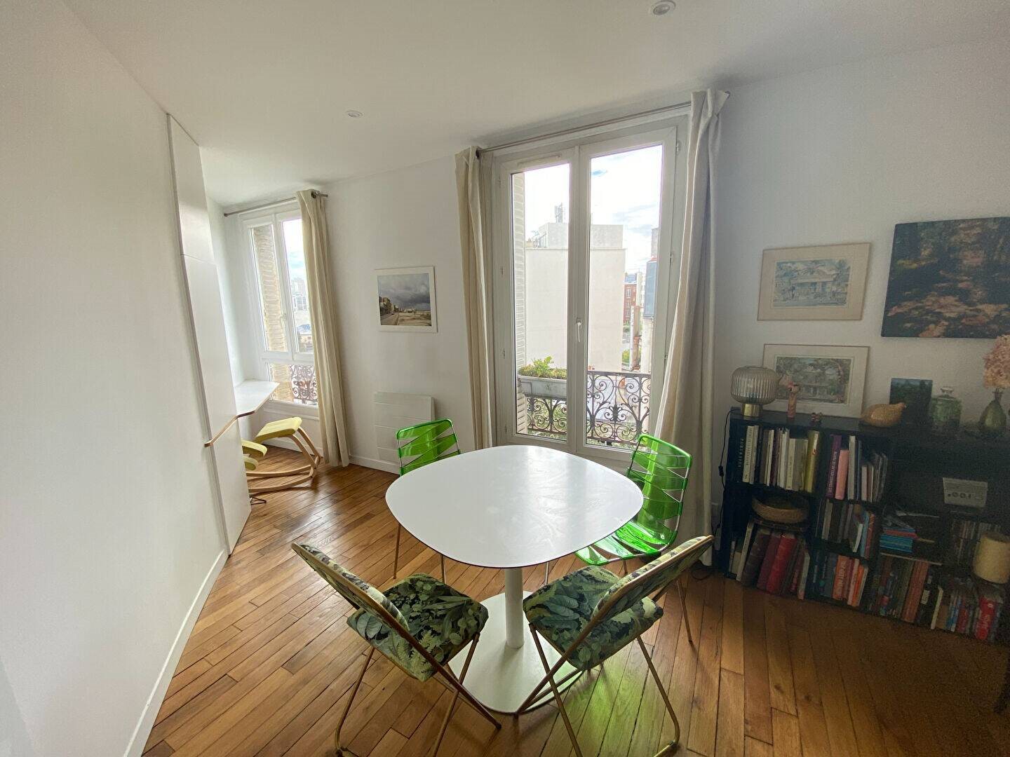 Appartement à louer, 45m², Paris 20ème