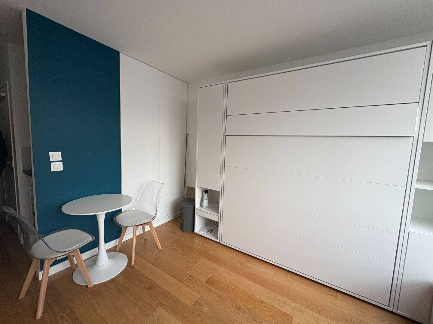 Appartement à louer, 21m², Paris 20ème