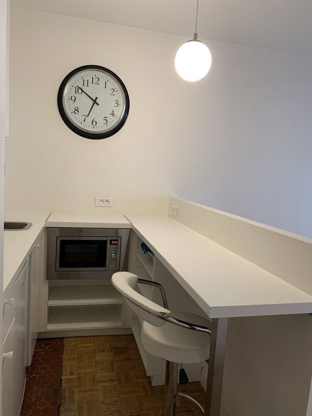 Appartement à louer, 24m², Paris 18ème