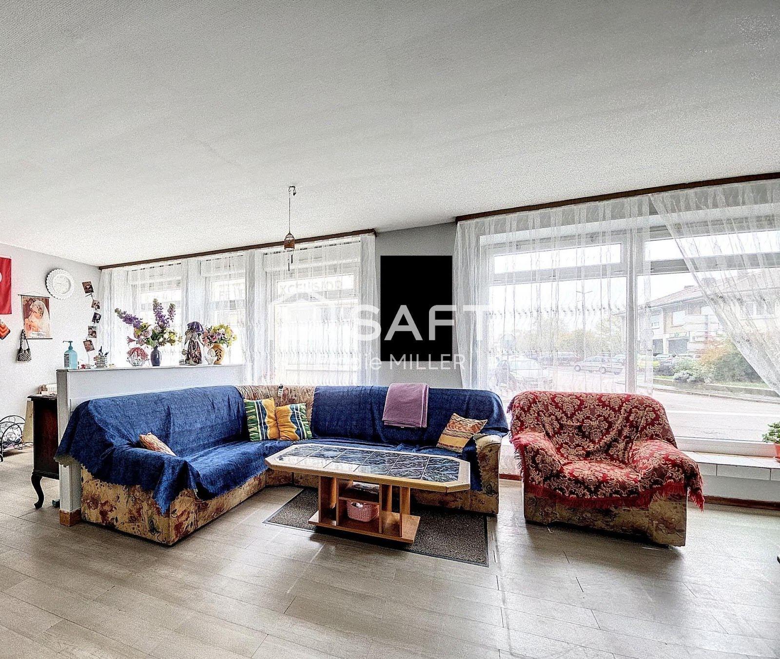 Appartement à vendre, 290m², Pont-Saint-Vincent