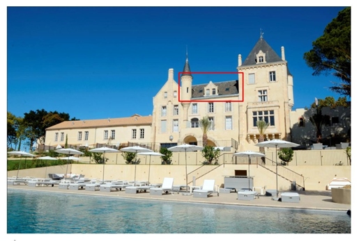 Appartement de 2 chambres et 2 salles de bain avec piscine commune sur domaine viticole de luxe