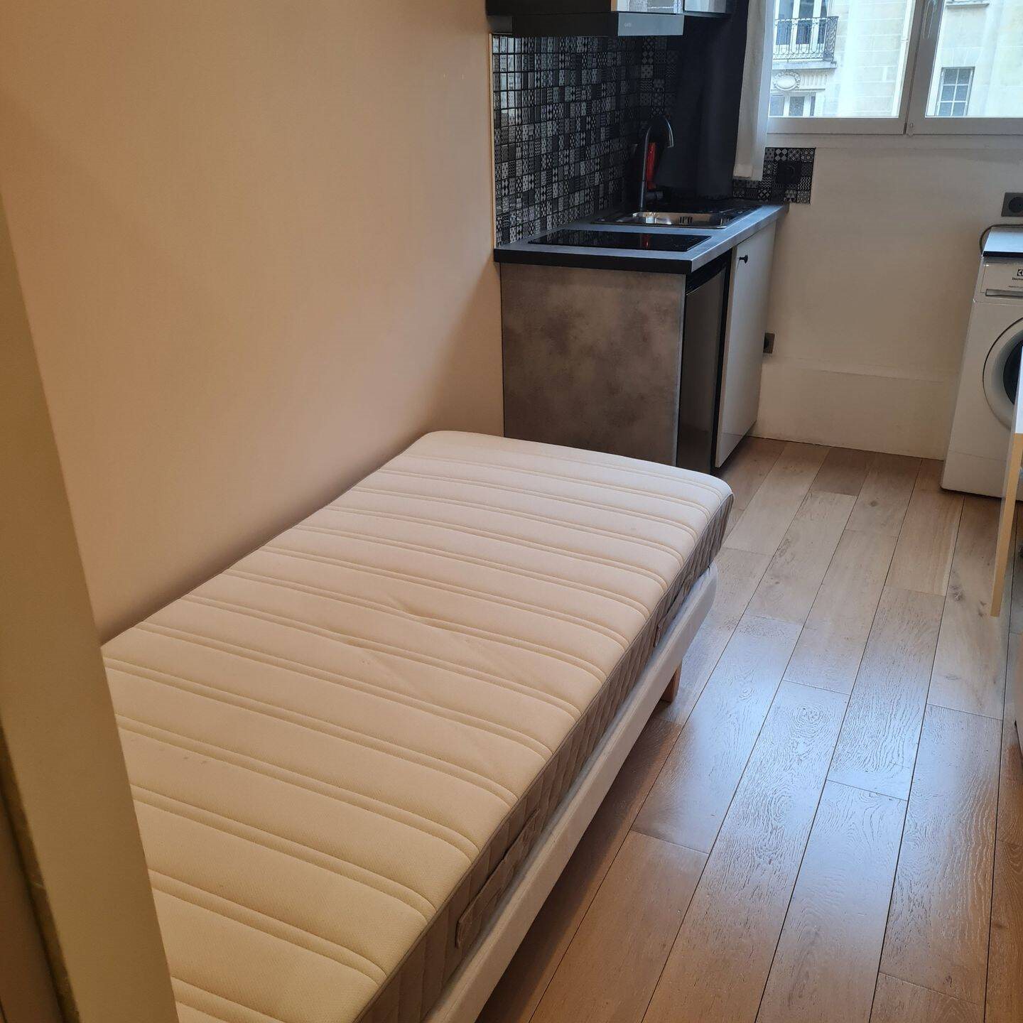 Appartement à louer, 18m², Paris 16ème