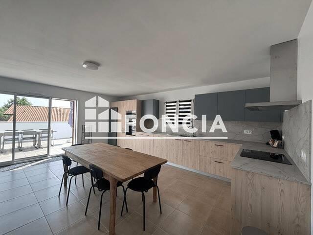 Appartement à louer, 102m², Saint-Pée-sur-Nivelle
