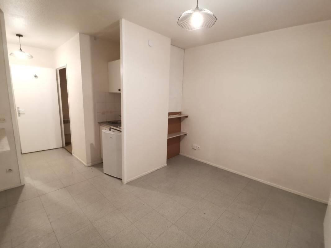 Appartement à louer, 17m², Lille