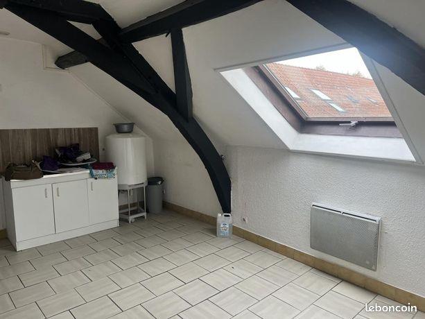 Appartement à louer, 29m², Saint-Amand-les-Eaux