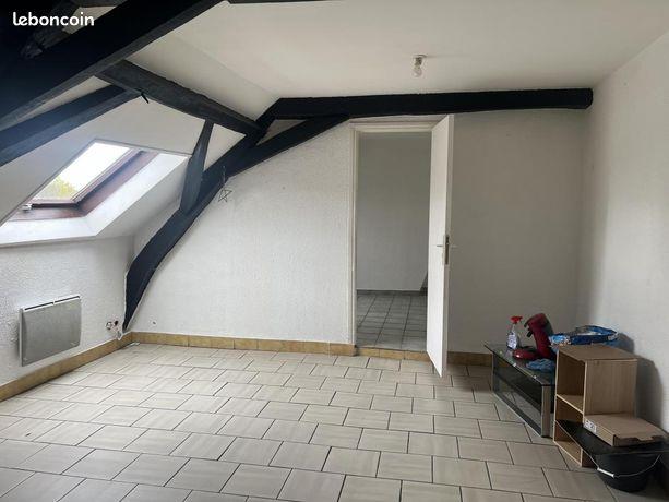 Appartement à louer, 29m², Saint-Amand-les-Eaux