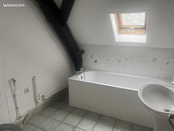 Appartement à louer, 29m², Saint-Amand-les-Eaux