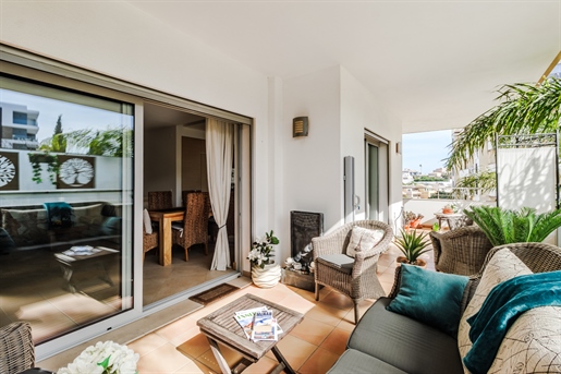 Purchase: Apartment (8600)