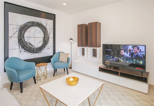Purchase: Apartment (8600)