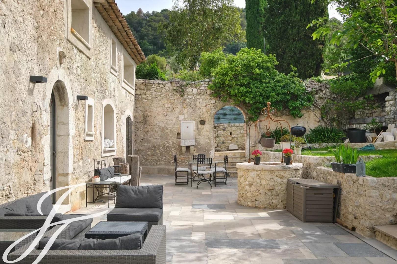 Maison à louer, 400m², Saint-Paul