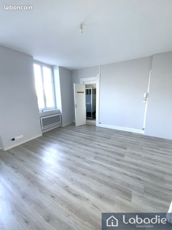 Appartement à louer, 39m², Vire Normandie