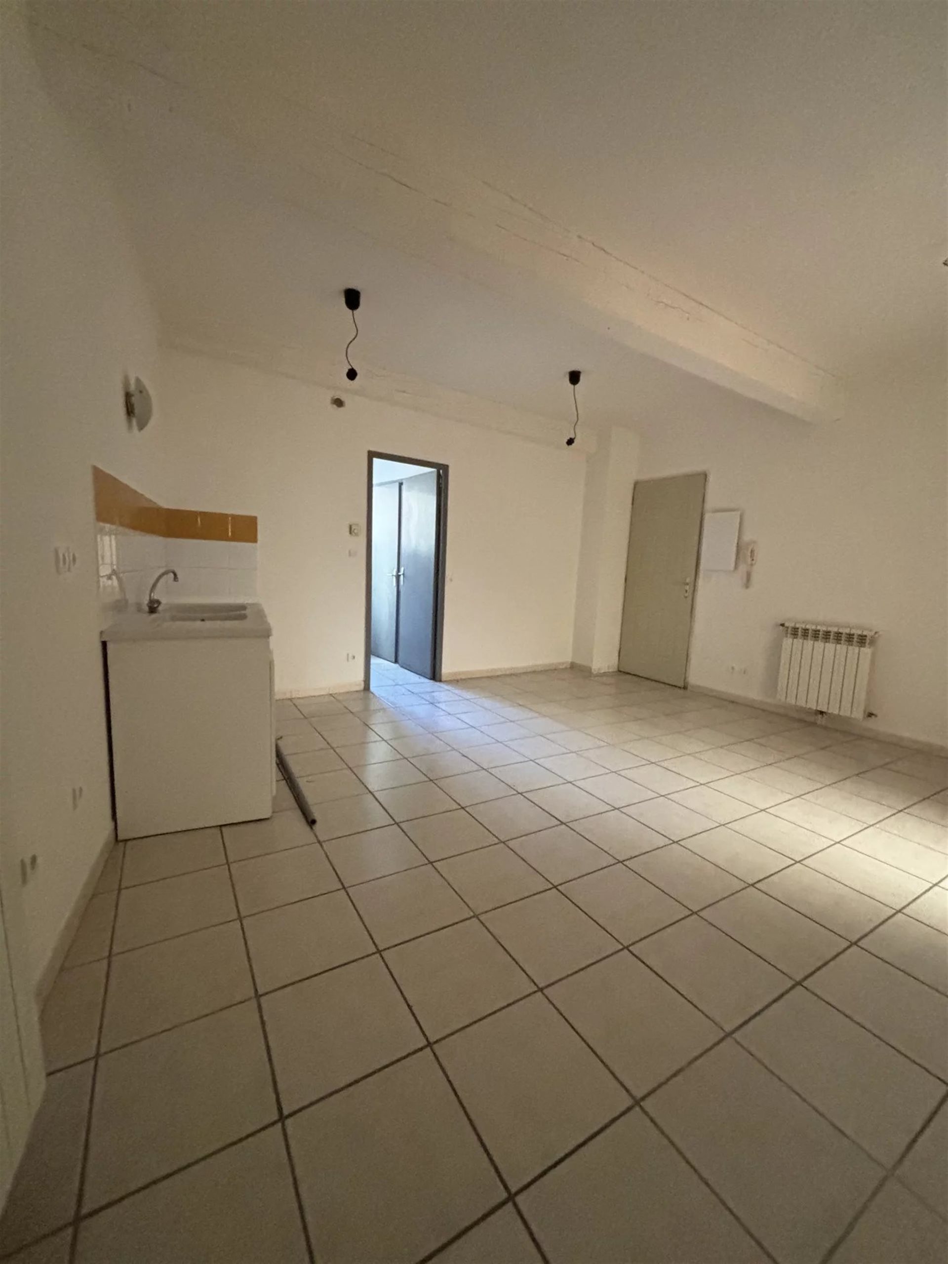 Appartement à louer, 35m², Nîmes