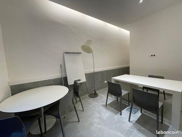 Maison à louer, 20m², Paris 8ème