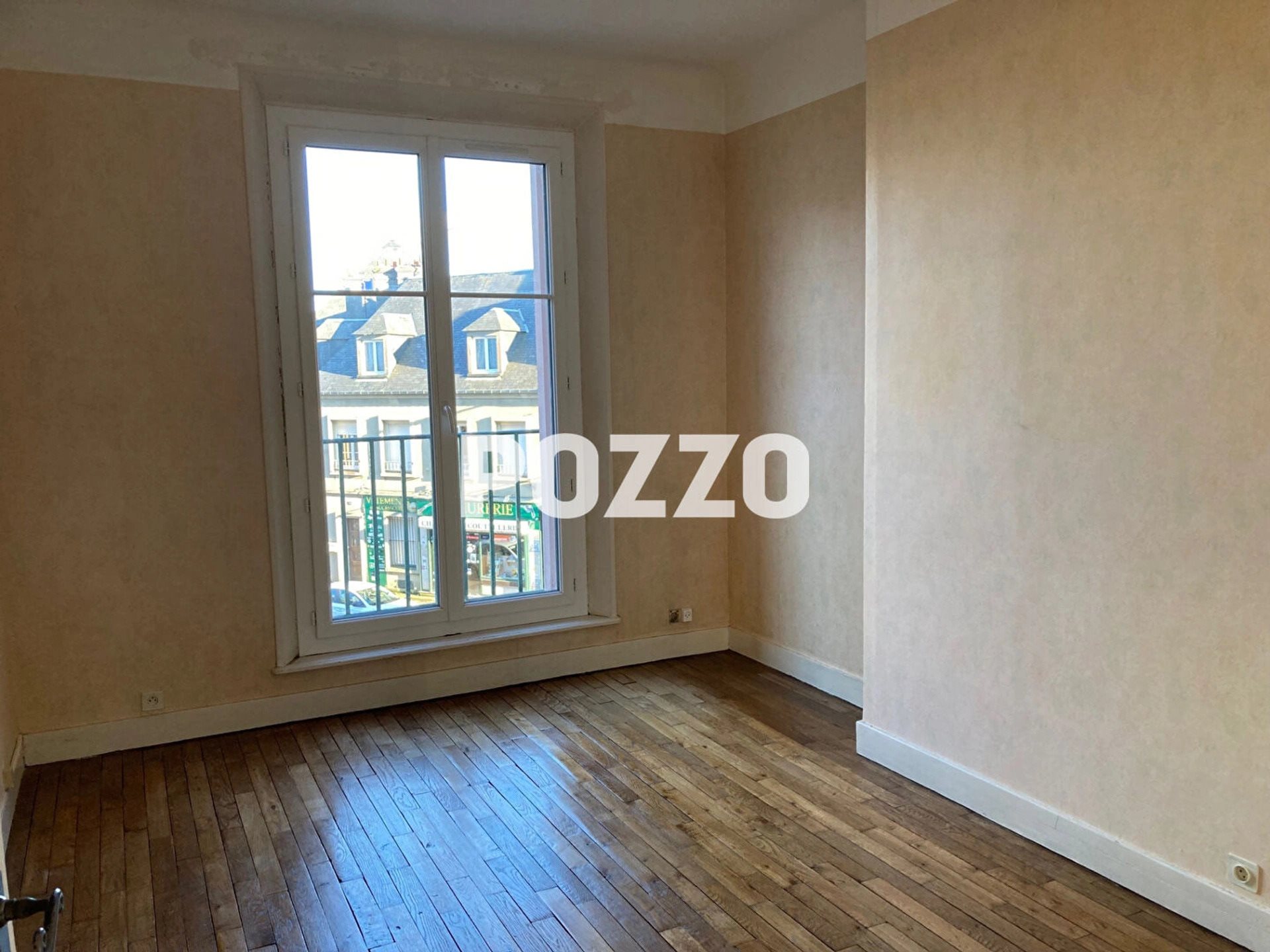 Appartement à louer, 82m², Coutances