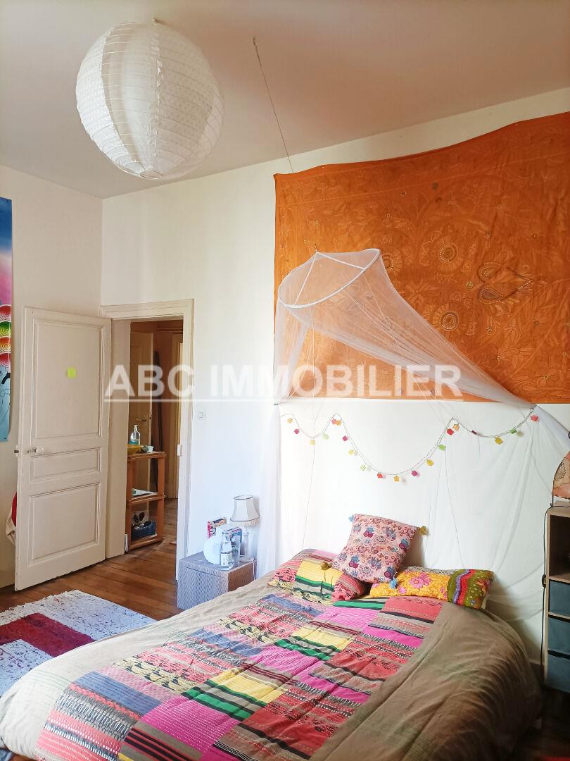 Appartement à louer, 75m², Limoges