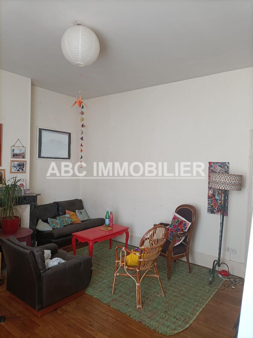Appartement à louer, 75m², Limoges