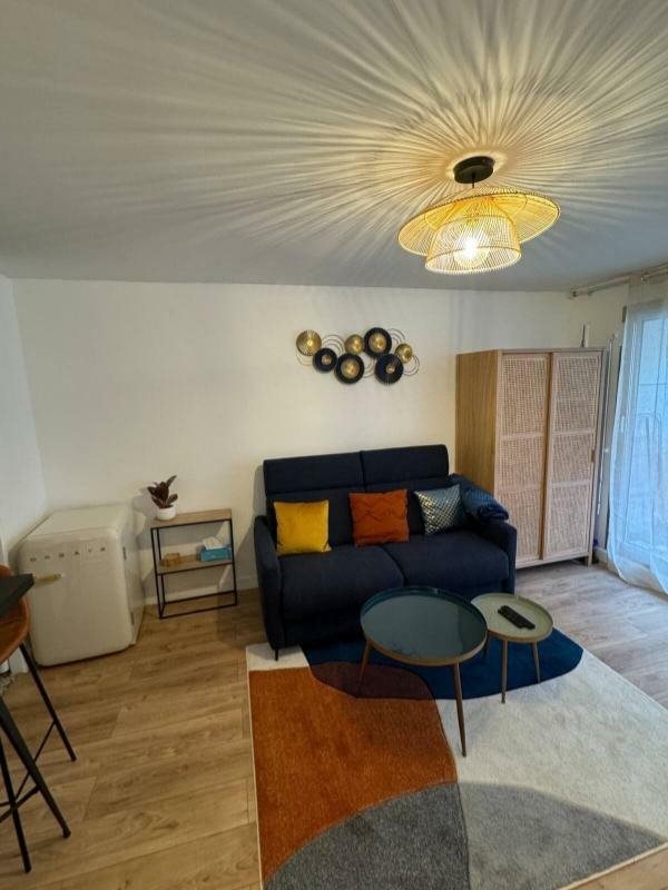 Appartement à louer, 27m², Paris 17ème