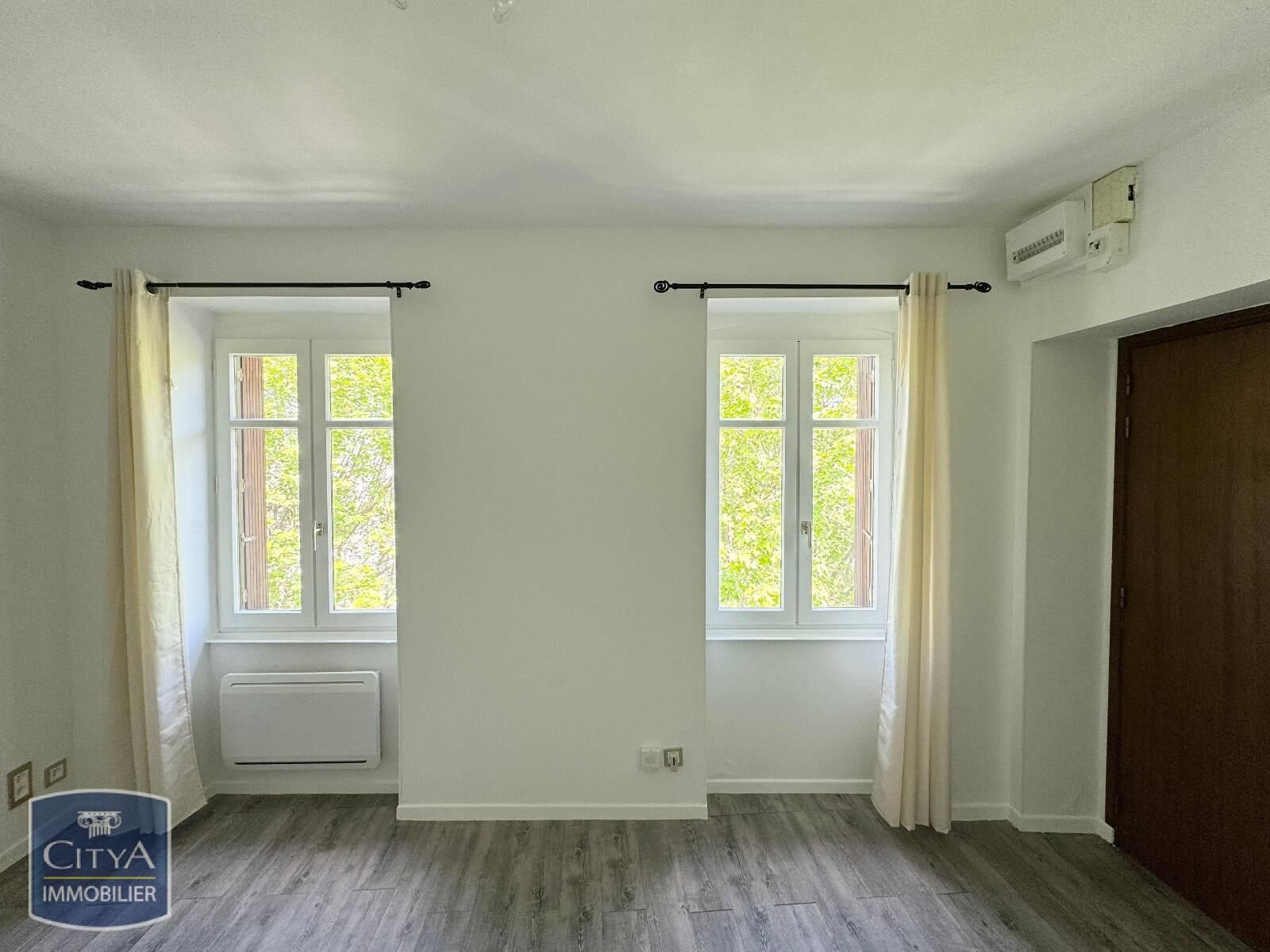 Appartement à louer, 18m², Riom