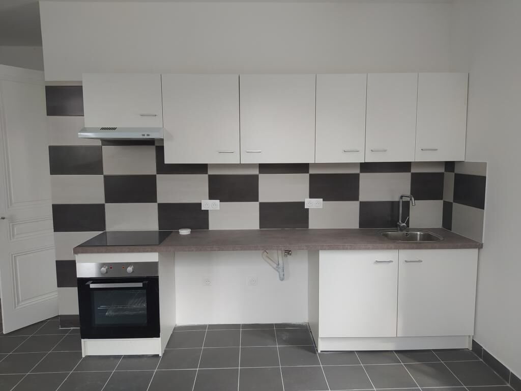 Appartement à louer, 70m², Saint-Maurice-en-Gourgois