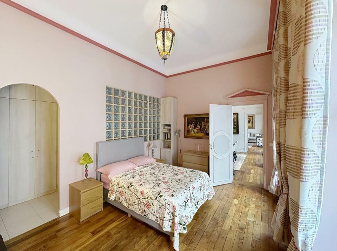 Appartement à louer, 78m², Paris 1er