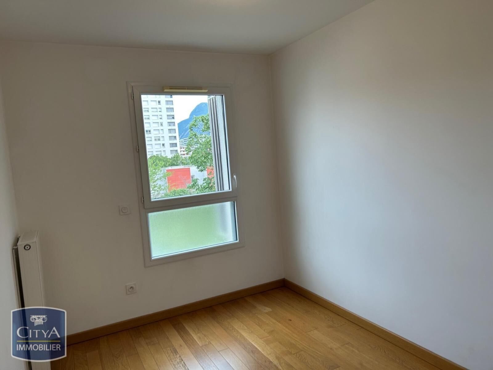 Appartement à louer, 78m², Grenoble