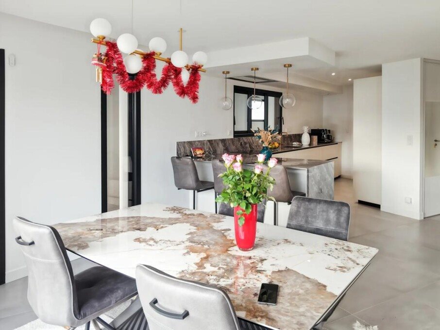 Maison à vendre, 127m², Plescop