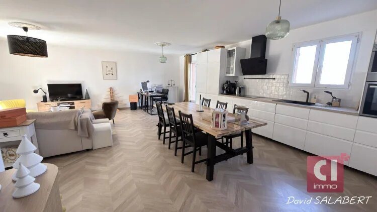 Appartement à vendre, 152m², Néoules