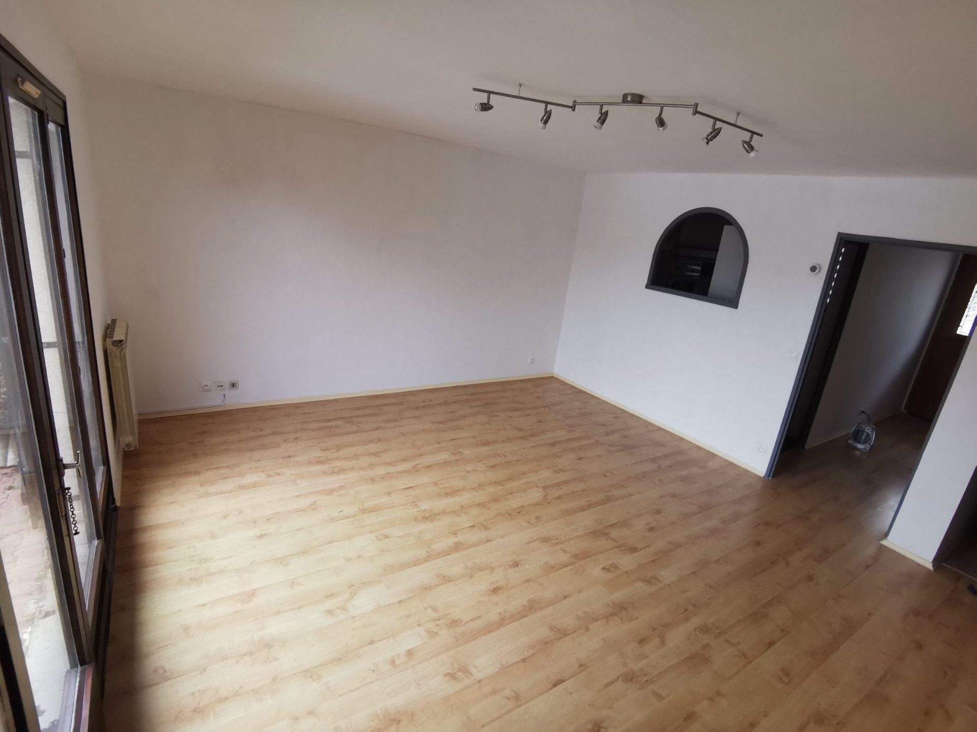 Appartement à louer, 68m², Saint-Alban-Leysse