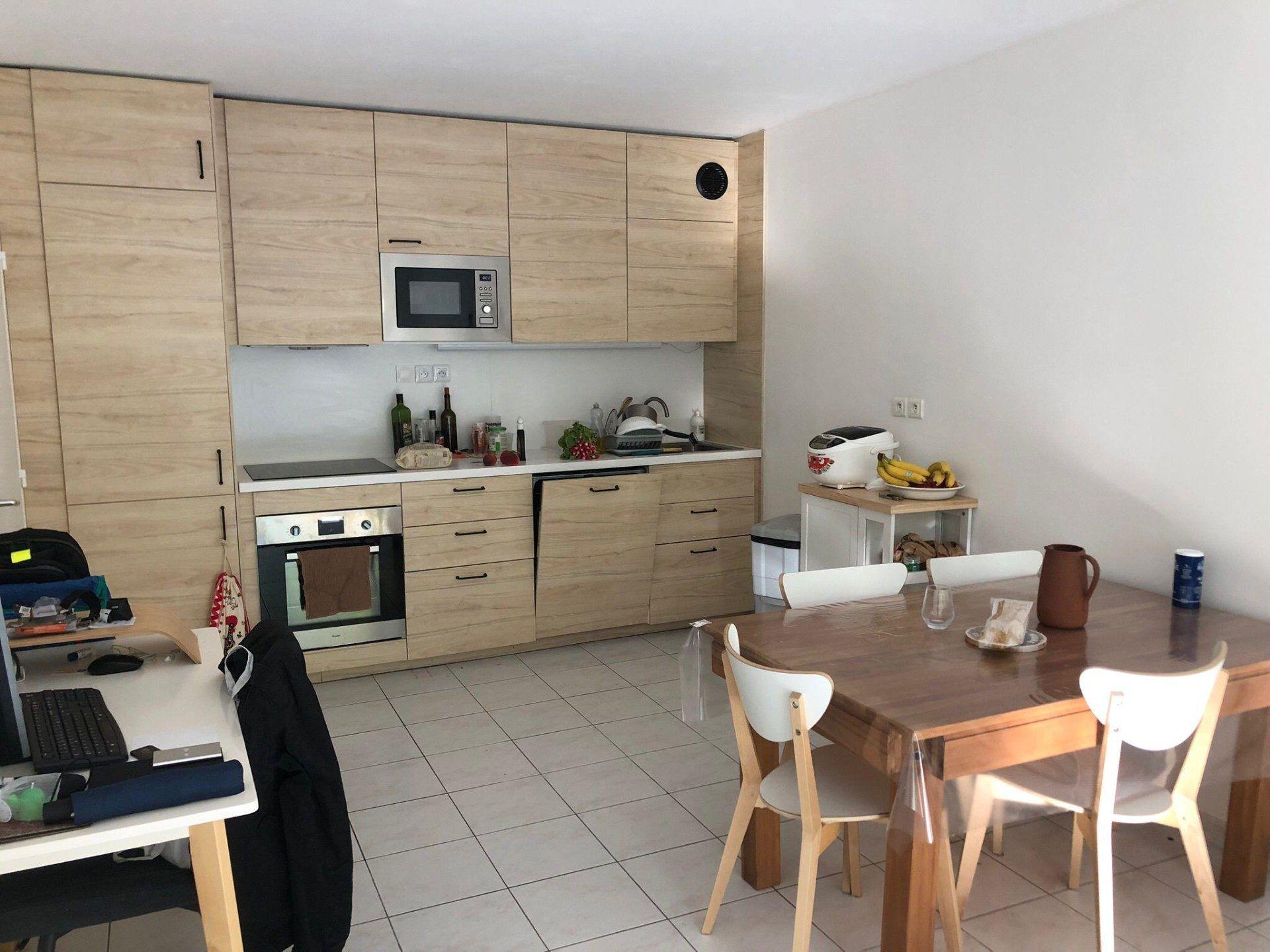 Appartement à louer, 47m², Marseille 8ème