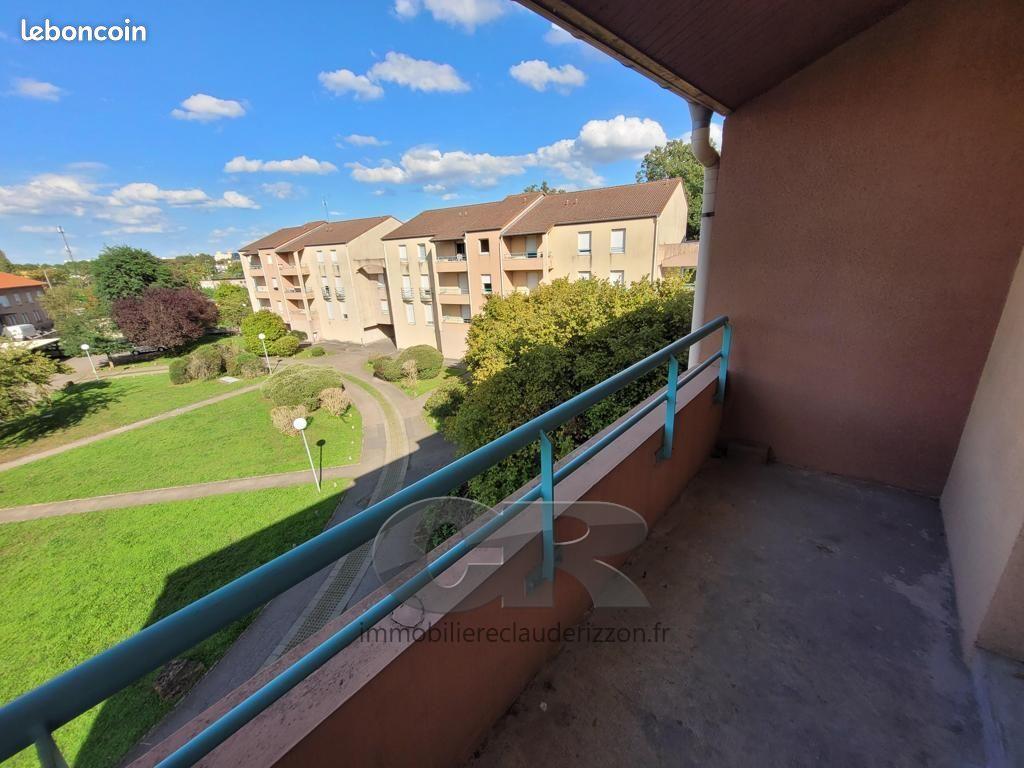 Appartement à louer, 19m², Metz