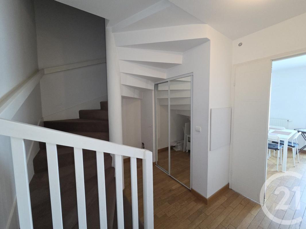 Appartement à louer, 74m², Paris 19ème
