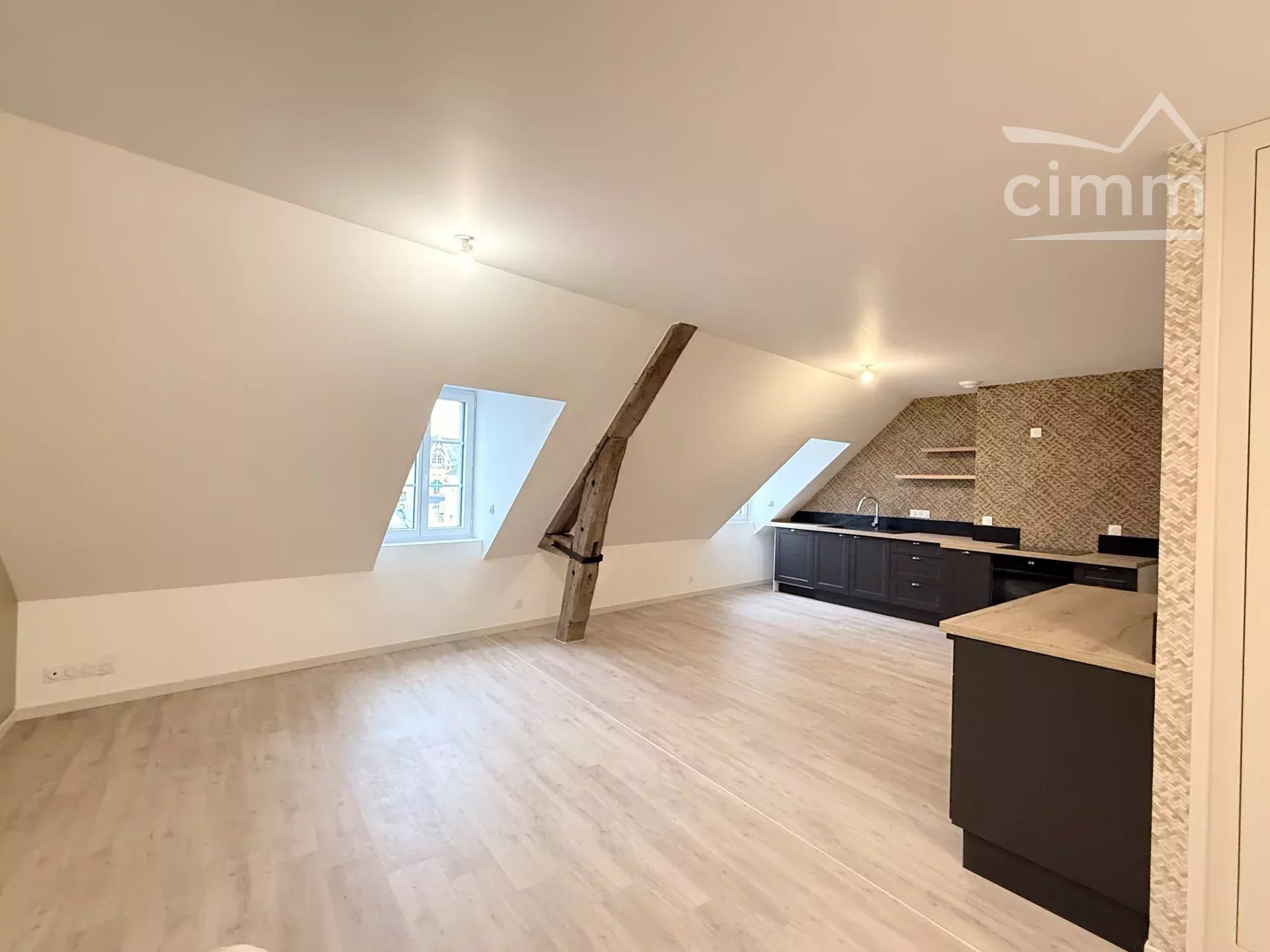 Appartement à louer, 67m², Cour-Cheverny