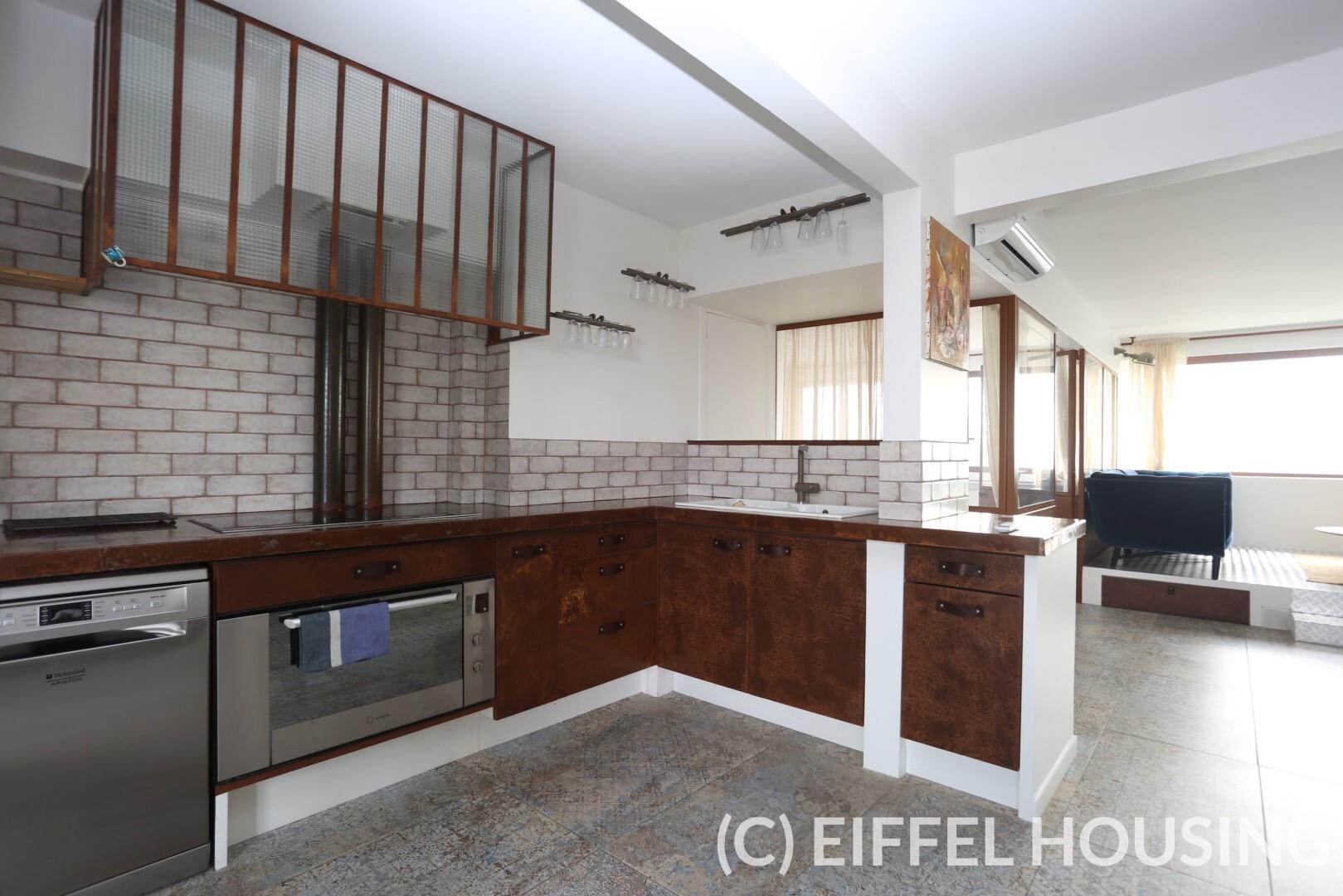 Appartement à louer, 91m², Paris 18ème