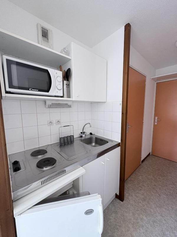 Appartement à louer, 18m², Saint-Etienne