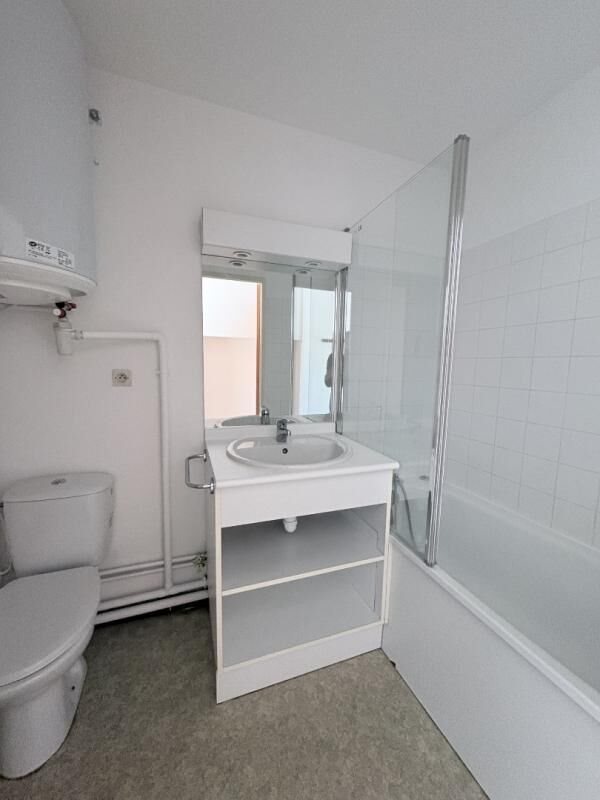 Appartement à louer, 18m², Saint-Etienne