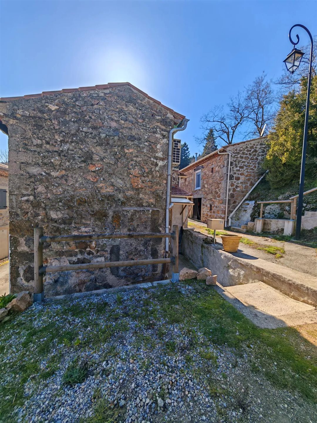 Maison à vendre, 63m², Alboussière