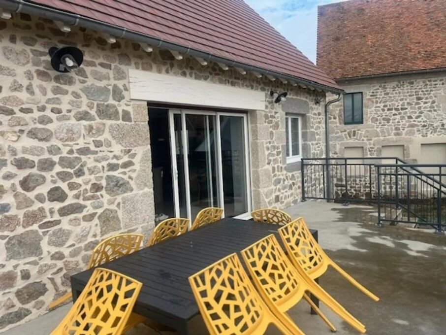 Maison à vendre, 240m², Tralaigues