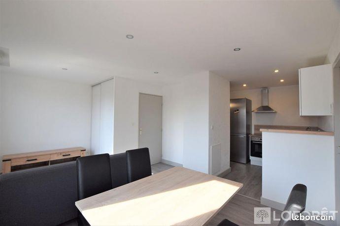 Appartement à louer, 57m², Grigny