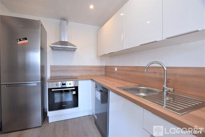 Appartement à louer, 57m², Grigny