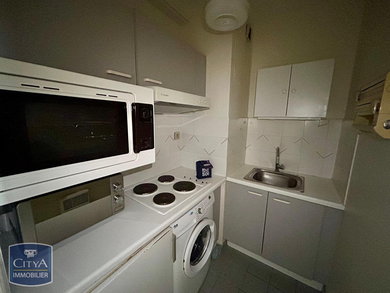 Appartement à louer, 32m², Tours