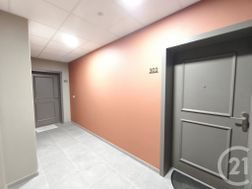 Appartement à louer, 93m², Aubenas