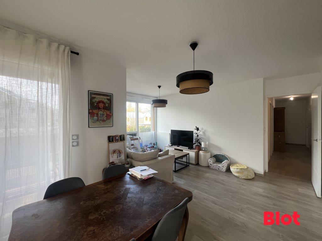 Appartement à louer, 78m², Chantepie