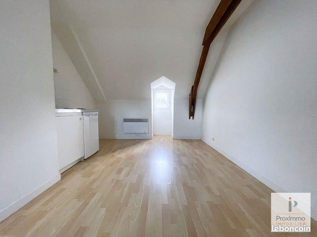 Appartement à louer, 35m², Bourg-des-Comptes