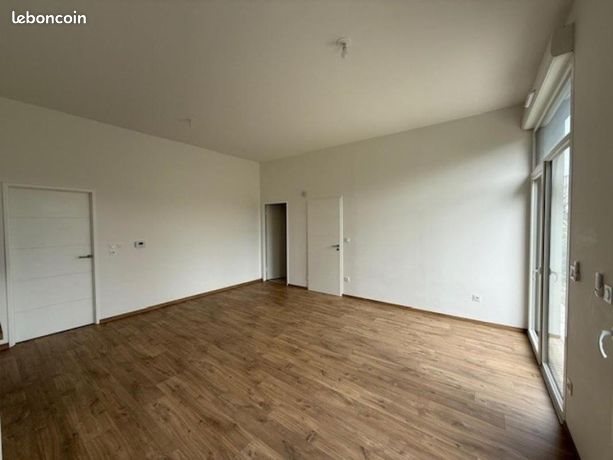 Appartement à louer, 51m², Lille