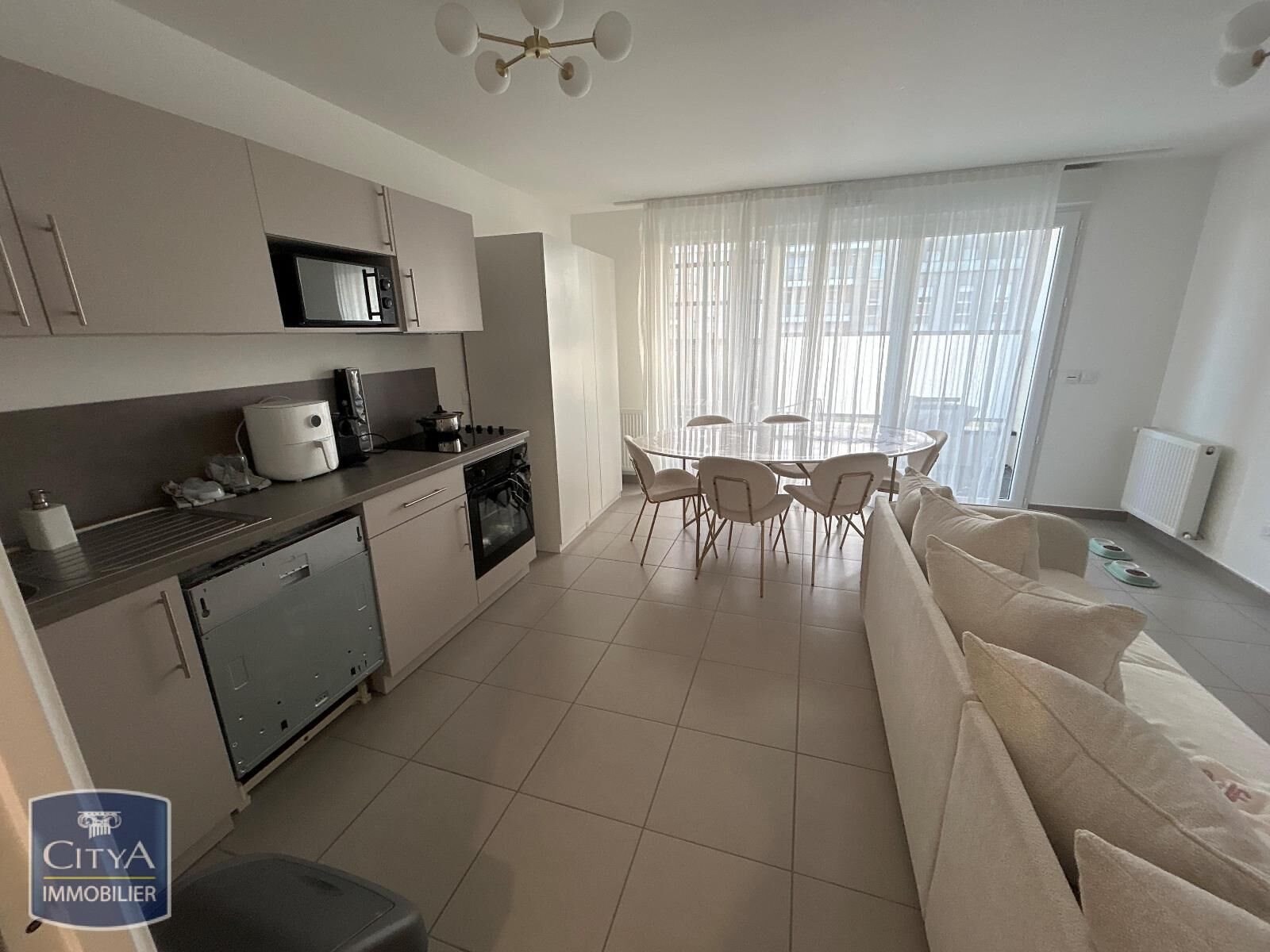 Appartement à louer, 58m², Vaux-le-Pénil