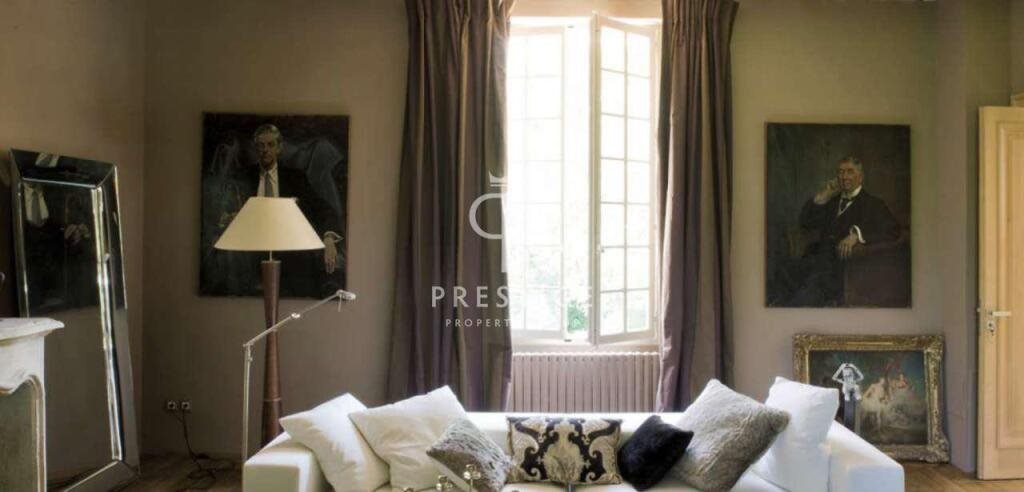 Maison à vendre, 800m², Aix-en-Provence