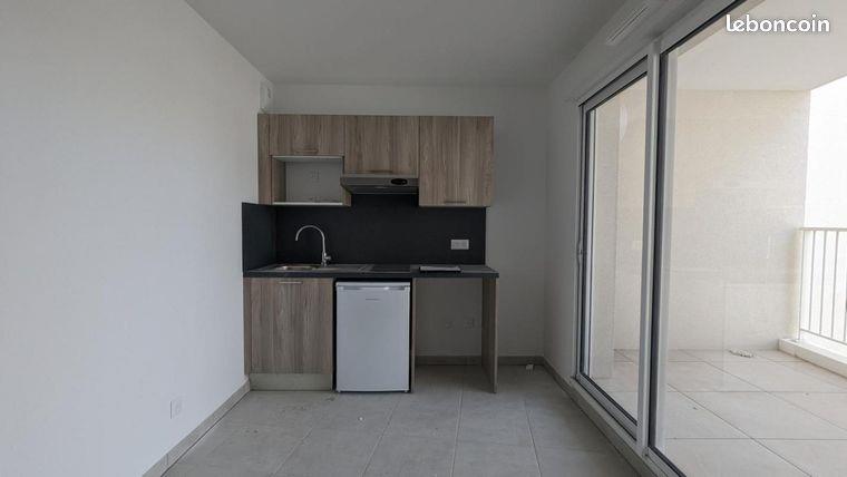 Appartement à louer, 47m², Marseille 8ème