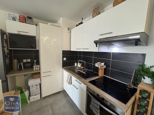 Appartement à louer, 43m², Cessy