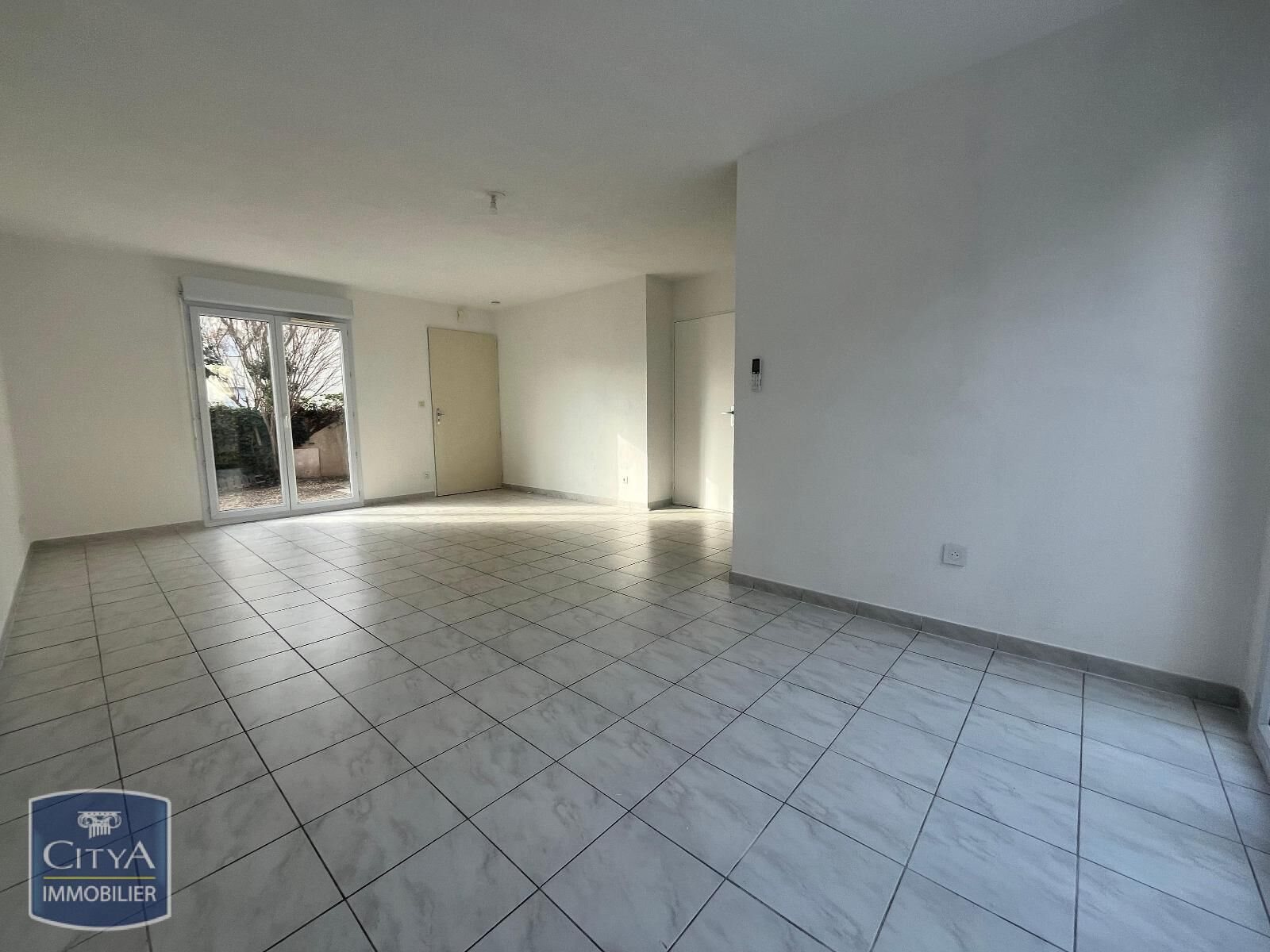 Maison à louer, 86m², Nîmes