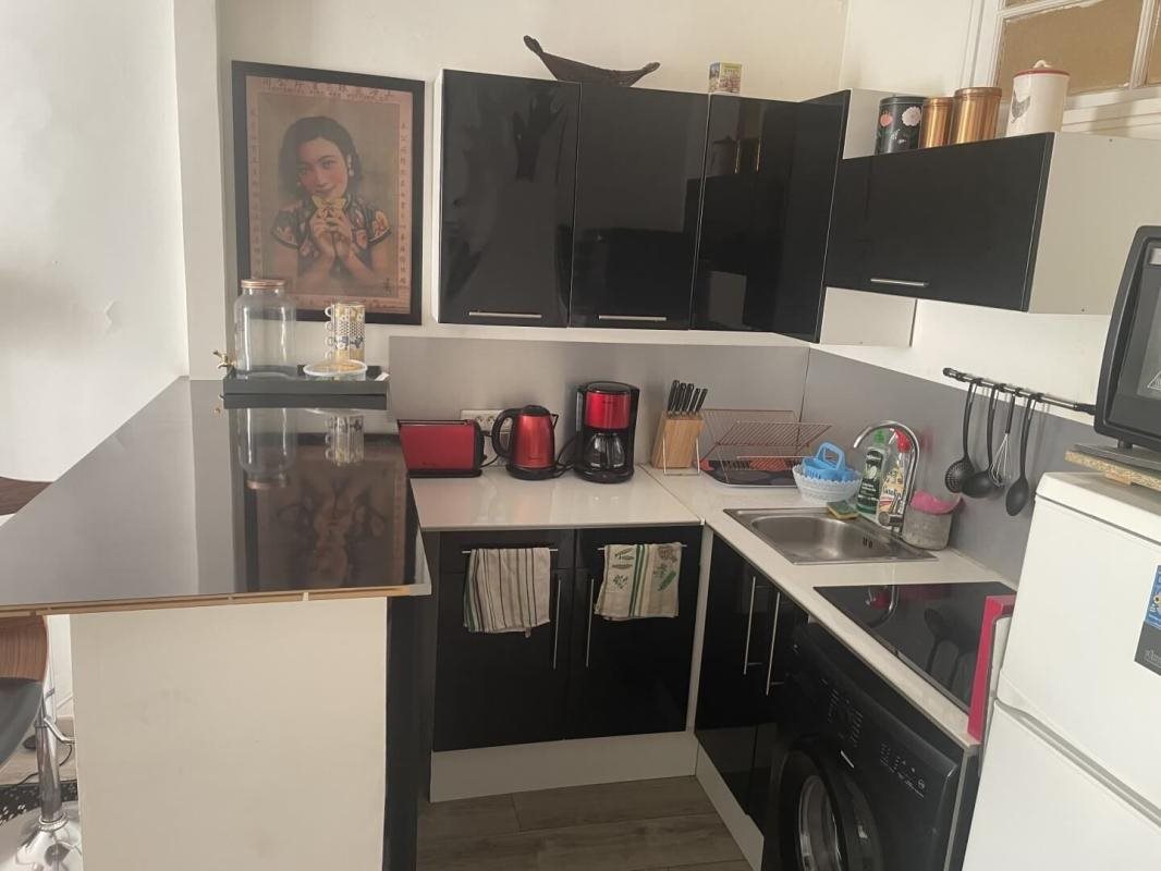Appartement à louer, 26m², Marseille 6ème